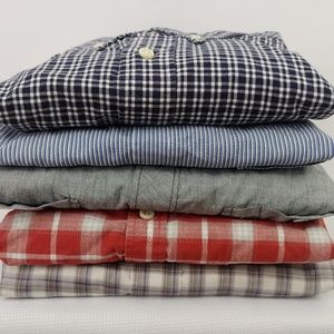 Lot 5 L button-down shirts